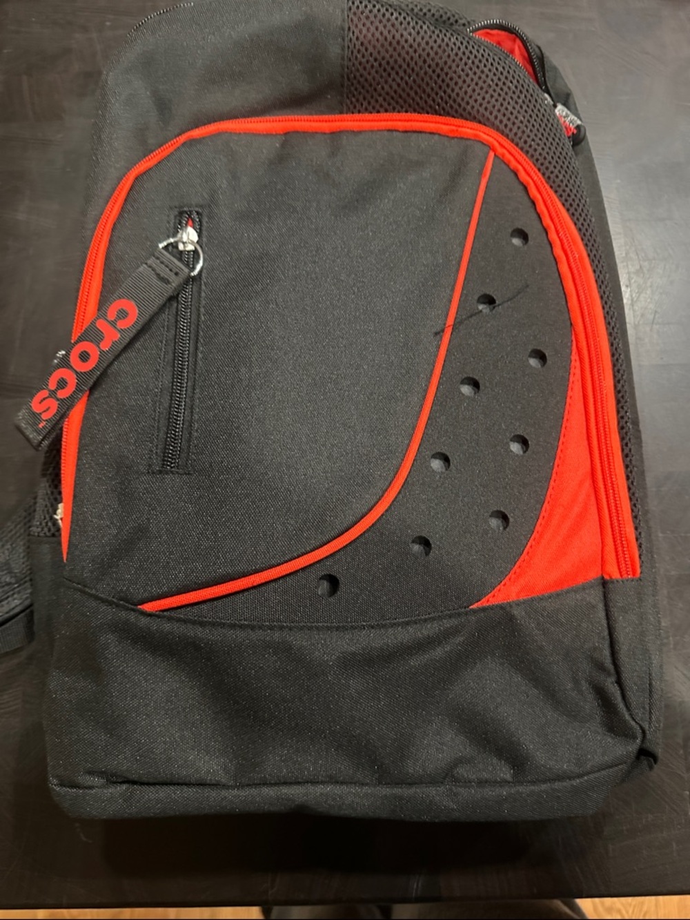 CROCS Black and Red Men’s Everyday Backpack with Matching Water bottle